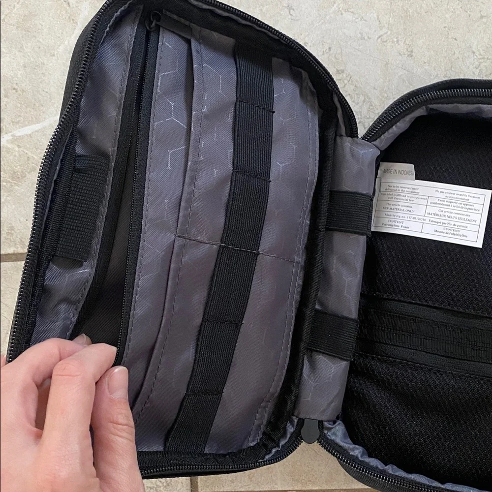 NWT Kronos Ogio Black Organizer Bag